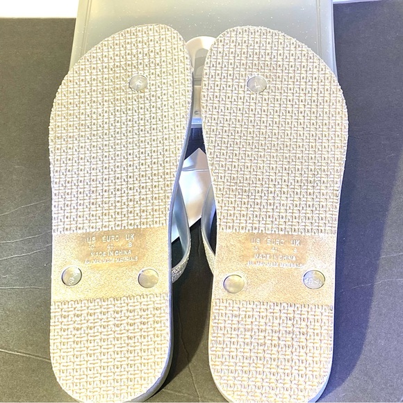 Price Drop! Capelli New York Flip Flop Comfort Sole Silver Glitter Ladies Sz 10 - Picture 7 of 13